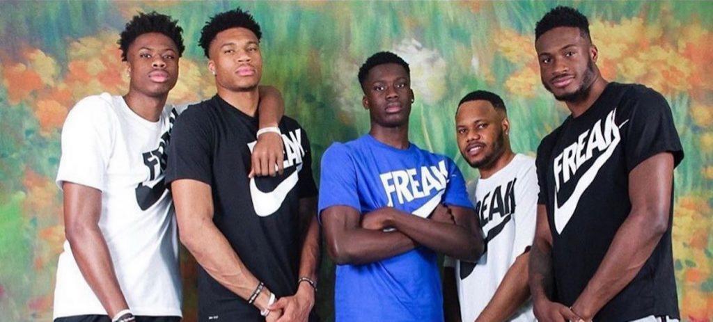 字母哥有几个兄弟_NBA字母哥几个兄弟分别是谁