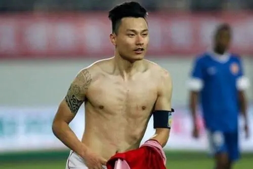 郜林年薪多少？郜林为什么被叫做郜林斯曼？