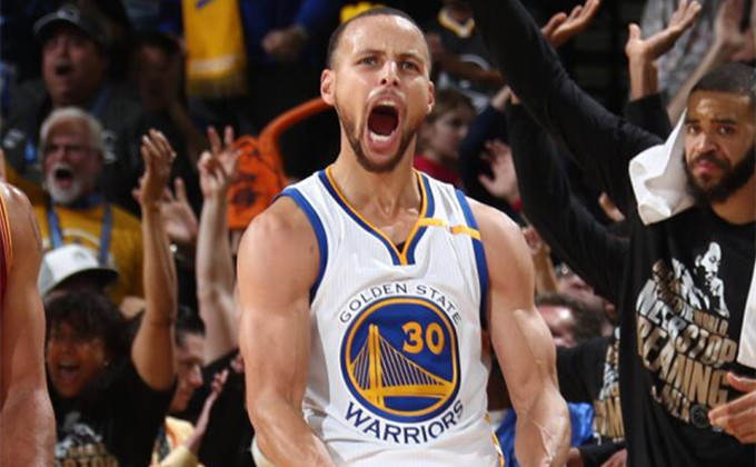 2022.8.15NBA全场录像回放 2016年库里超远三分绝杀雷霆