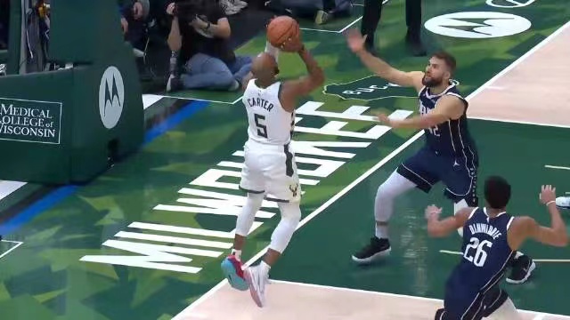 2022.11.28NBA全场录像回放 独行侠vs雄鹿